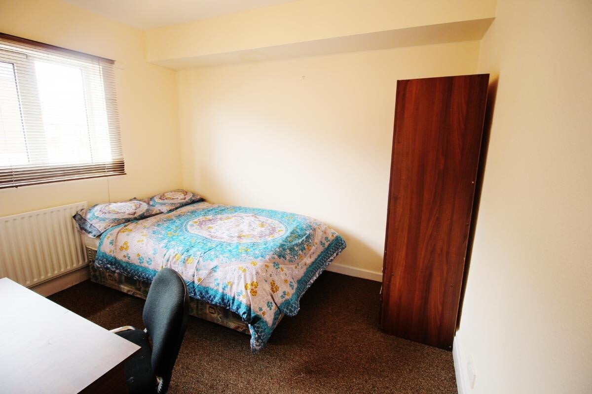 4 bedroom house for rent Headingley Mount Leeds, LS6 3JX UniHomes