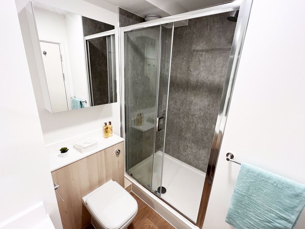 1 bedroom apartment for rent Walnut Tree Close, Surrey, GU1 4TX UniHomes