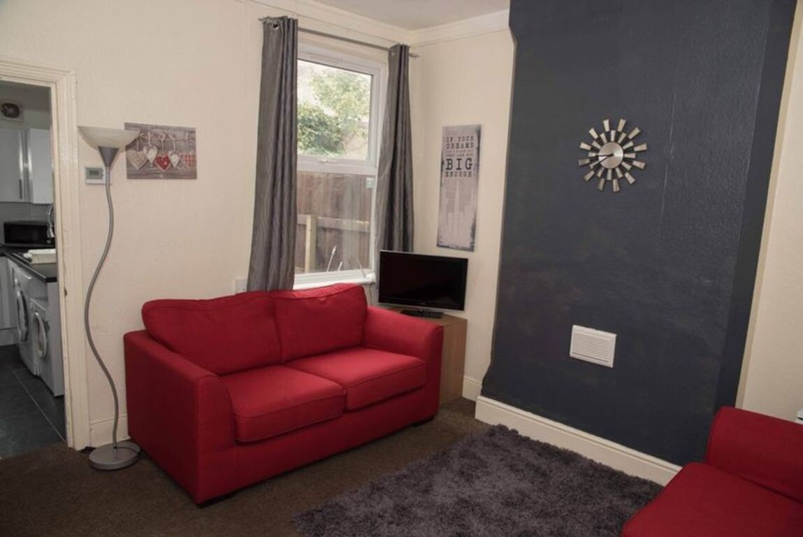 5 bedroom house for rent Radcliffe Mount, Nottingham, NG2 5FY UniHomes