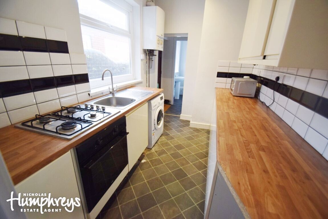 4 bedroom house for rent Leek Road, StokeonTrent, ST4 2BP UniHomes