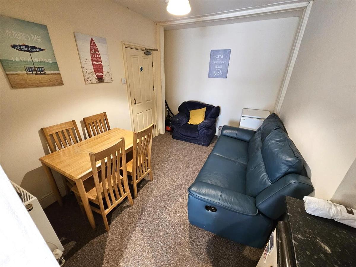 5 bedroom house for rent Prospect Street, Aberystwyth, SY23 1JJ UniHomes