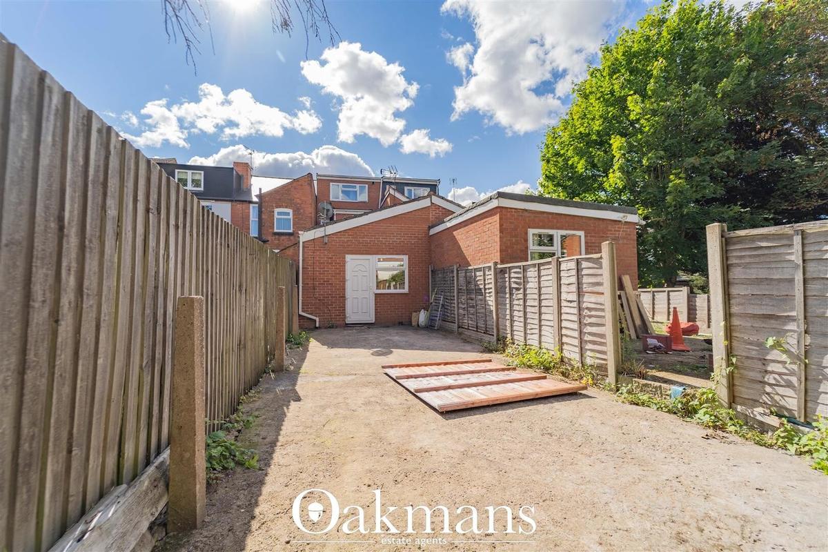 6 bedroom house for rent Teignmouth Road Birmingham, B29 7BA UniHomes