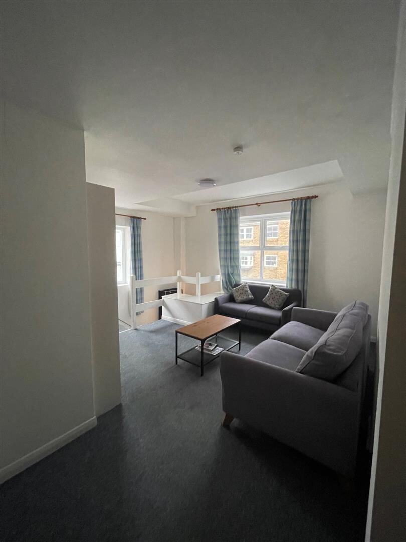 3 bedroom apartment for rent St. Marks Street, Brighton, BN2 5JH UniHomes