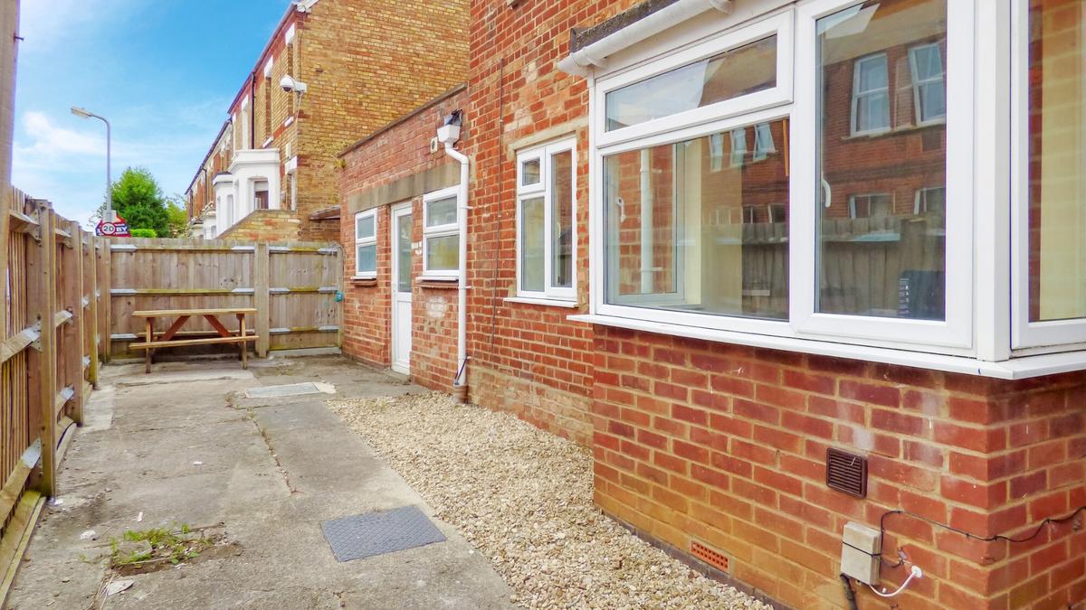 4 bedroom house for rent James Street, Oxford, OX4 1EX UniHomes