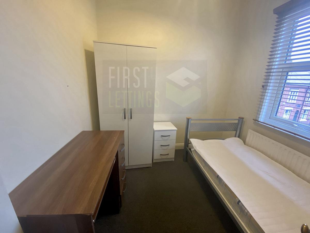 4 bedroom house for rent Lytton Road, Leicester, LE2 1WH UniHomes