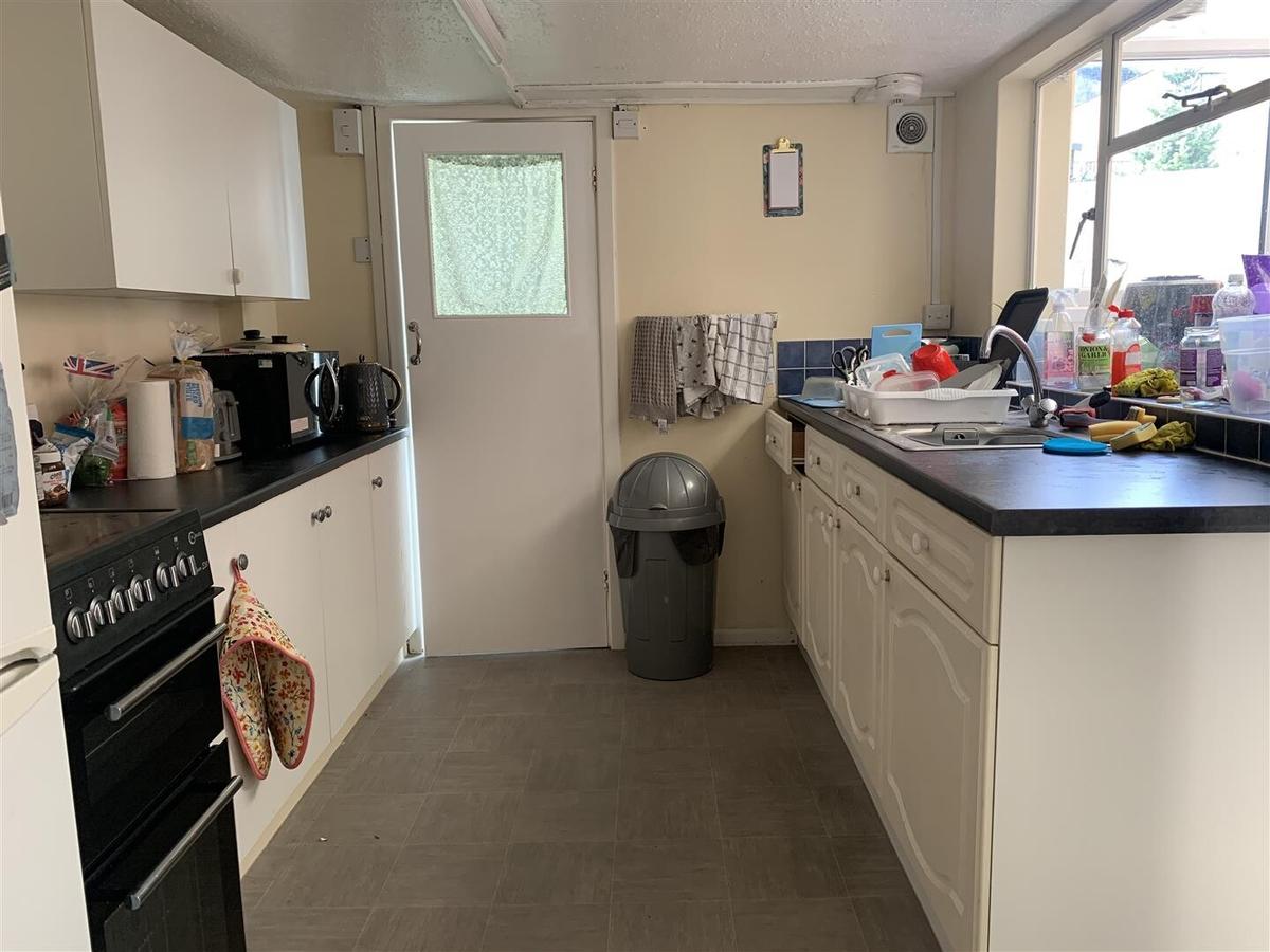 4 bedroom house for rent Belvoir Road, Bath, BA2 3PS UniHomes