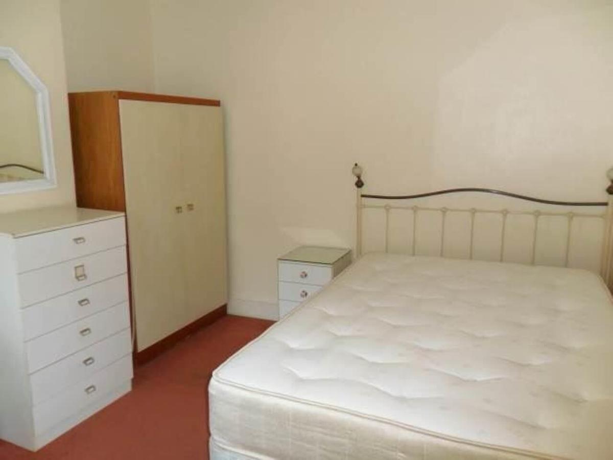 6 bedroom house for rent Upper Lewes Road, Brighton, BN2 3FG UniHomes