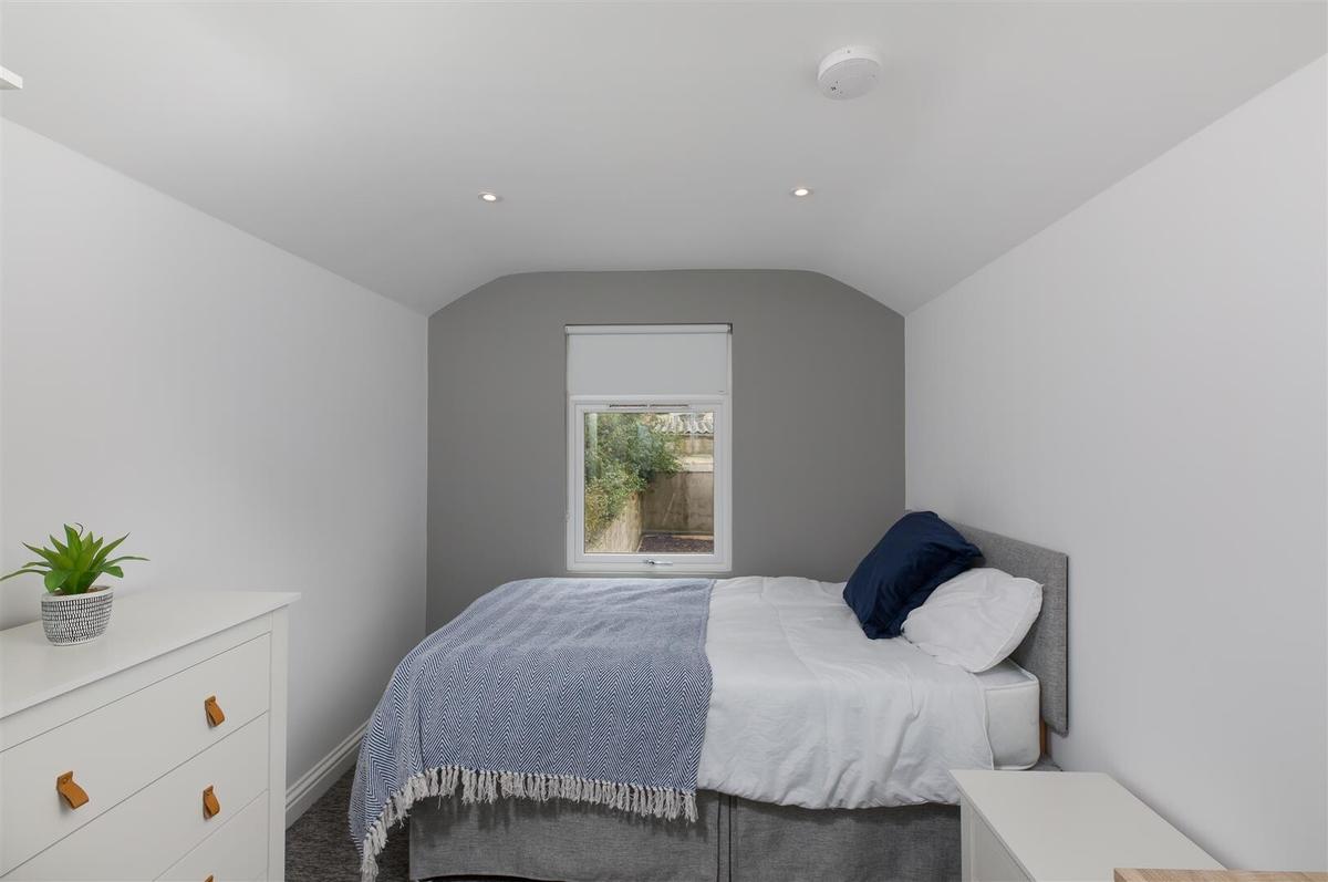 5 bedroom house for rent Argyle Terrace, Bath, BA2 3DB UniHomes