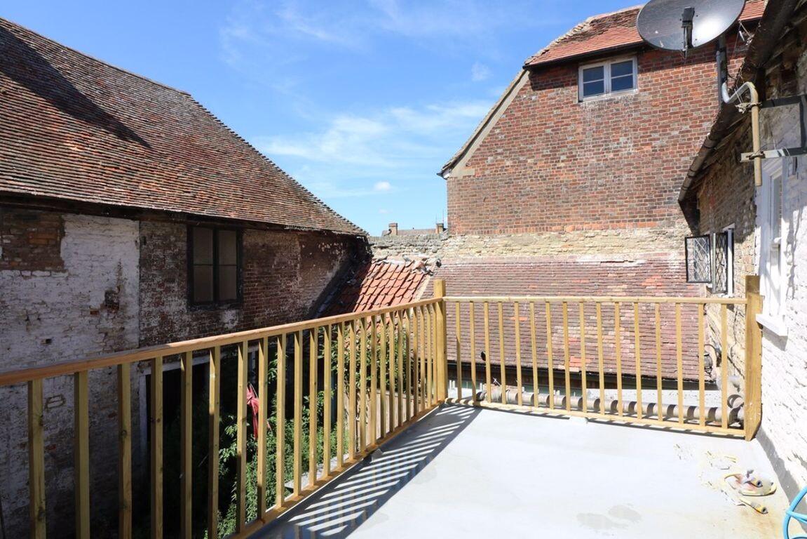 2 bedroom apartment for rent Strand Street, Canterbury, CT13 9EU UniHomes