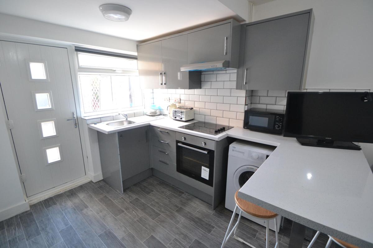 2 bedroom house for rent Chilwell Street, Nottingham, NG7 1SB UniHomes
