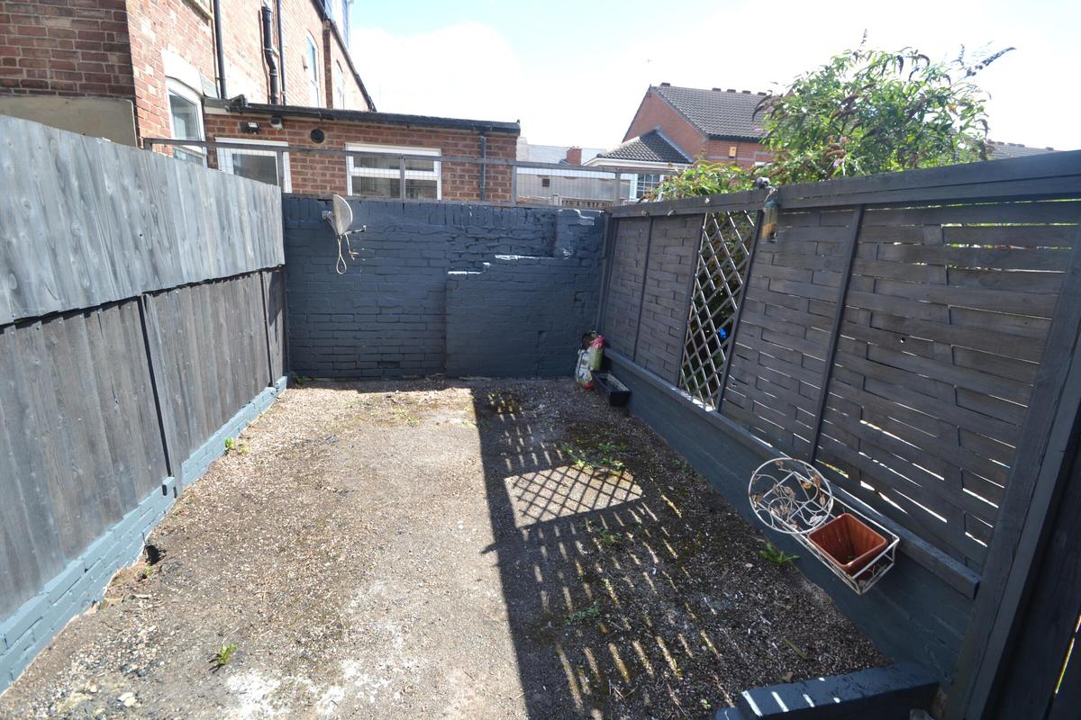 2 bedroom house for rent Chilwell Street, Nottingham, NG7 1SB UniHomes