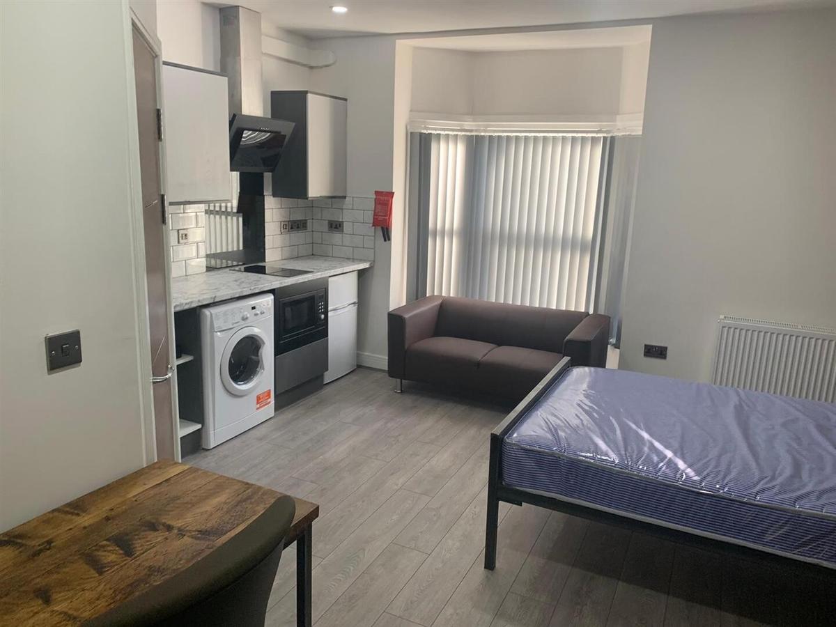 1 bedroom apartment for rent Pershore Road, Birmingham, B29 7NX UniHomes