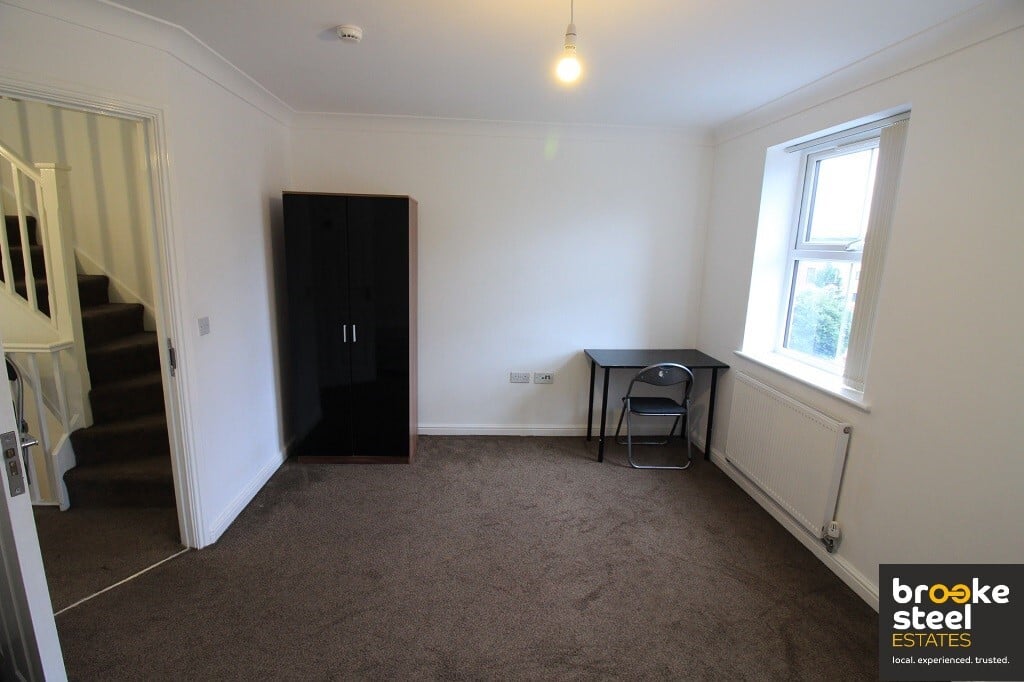 4 bedroom house for rent Bandy Fields Place, Manchester, M7 2ZT UniHomes