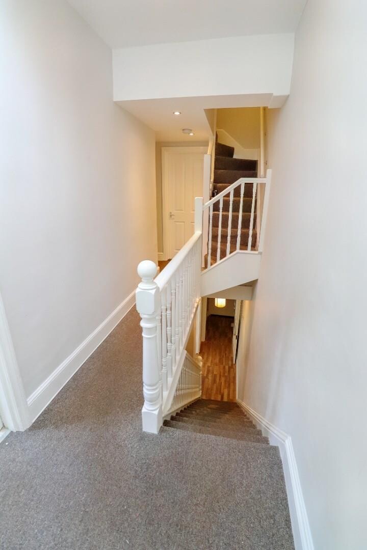 5 bedroom house for rent Kensington Gardens, Bath, BA1 6LH UniHomes