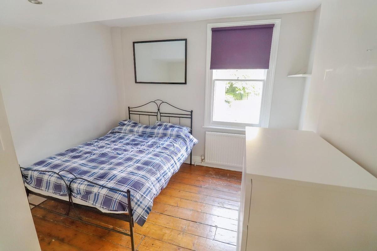 5 bedroom house for rent Kensington Gardens, Bath, BA1 6LH UniHomes