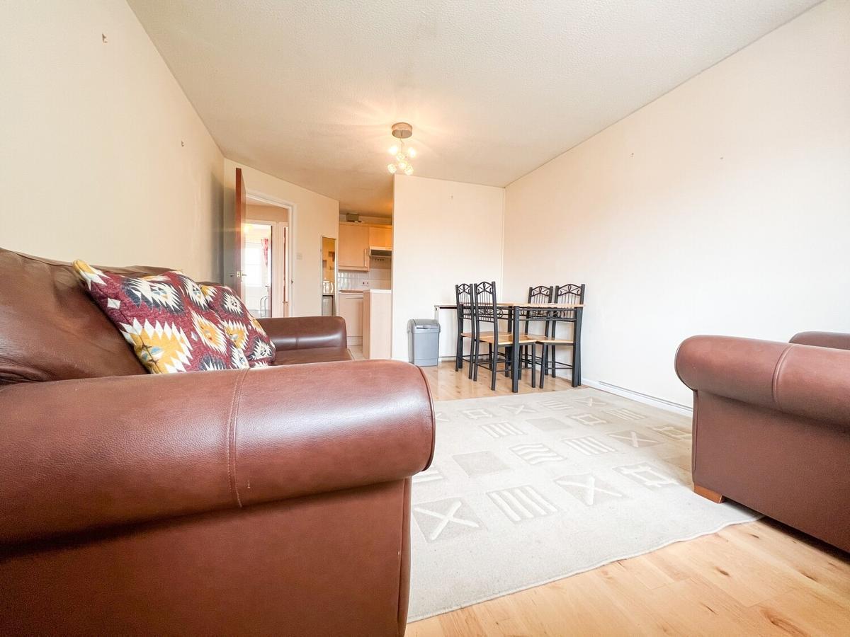 2 bedroom apartment for rent Campbell Drive, Windsor Quay, Cardiff