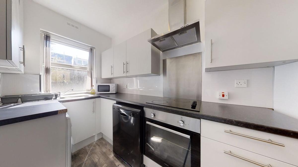 4 bedroom house for rent Lancing Road, Sheffield, S2 4EW UniHomes