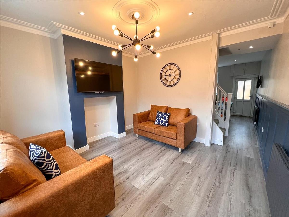 3 bedroom house for rent Lancing Road, Sheffield, S2 4ES UniHomes