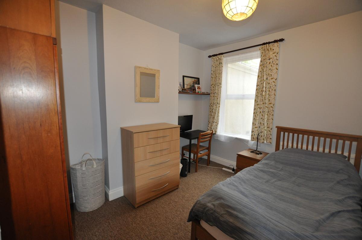 4 bedroom house for rent Ringwood Road, Bath, BA2 3JL UniHomes