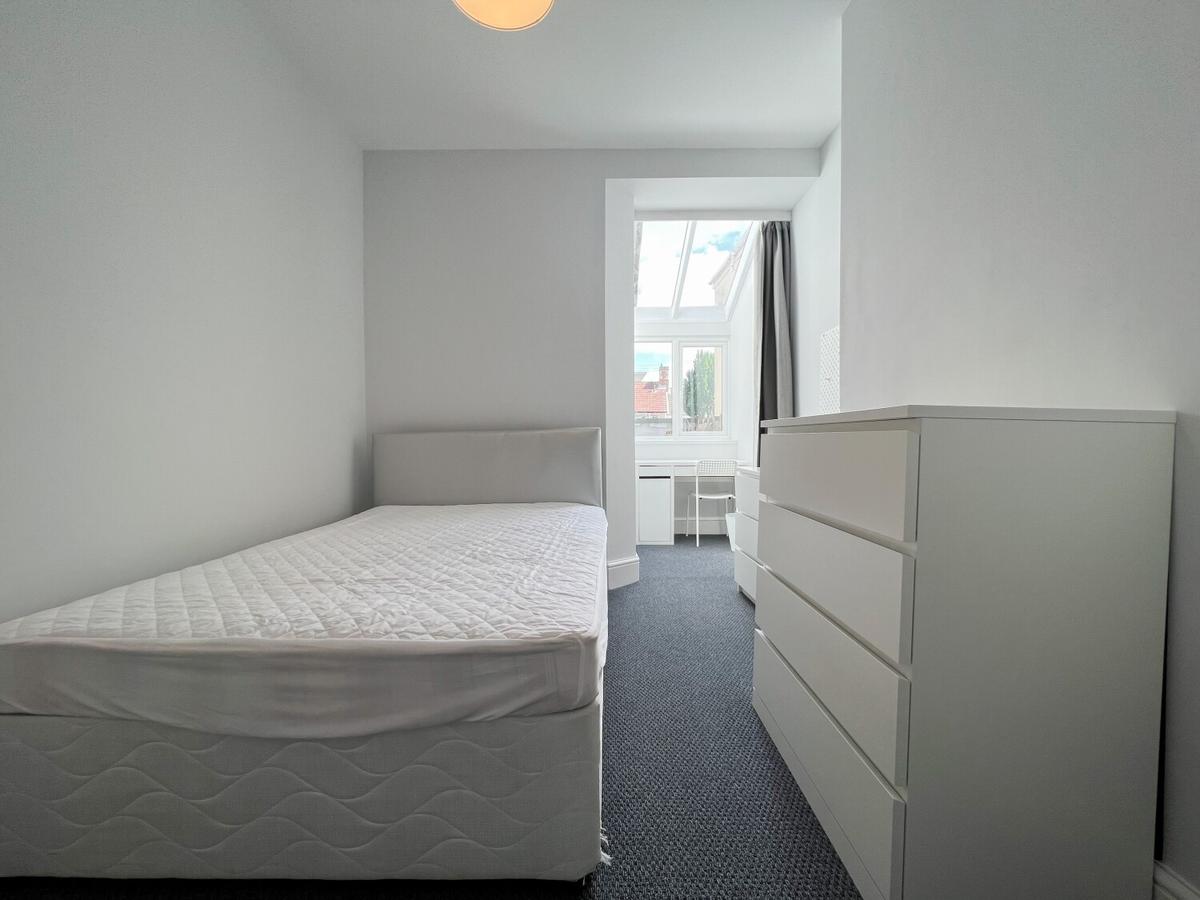 5 bedroom house for rent Pentyrch Street, Cardiff, CF24 4JX UniHomes