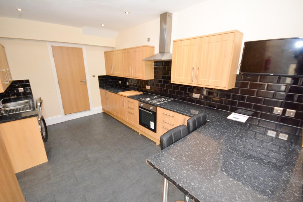 7 bedroom house on Jesmond, Newcastle Upon Tyne Newcastle Upon Tyne, Jesmond, Newcastle