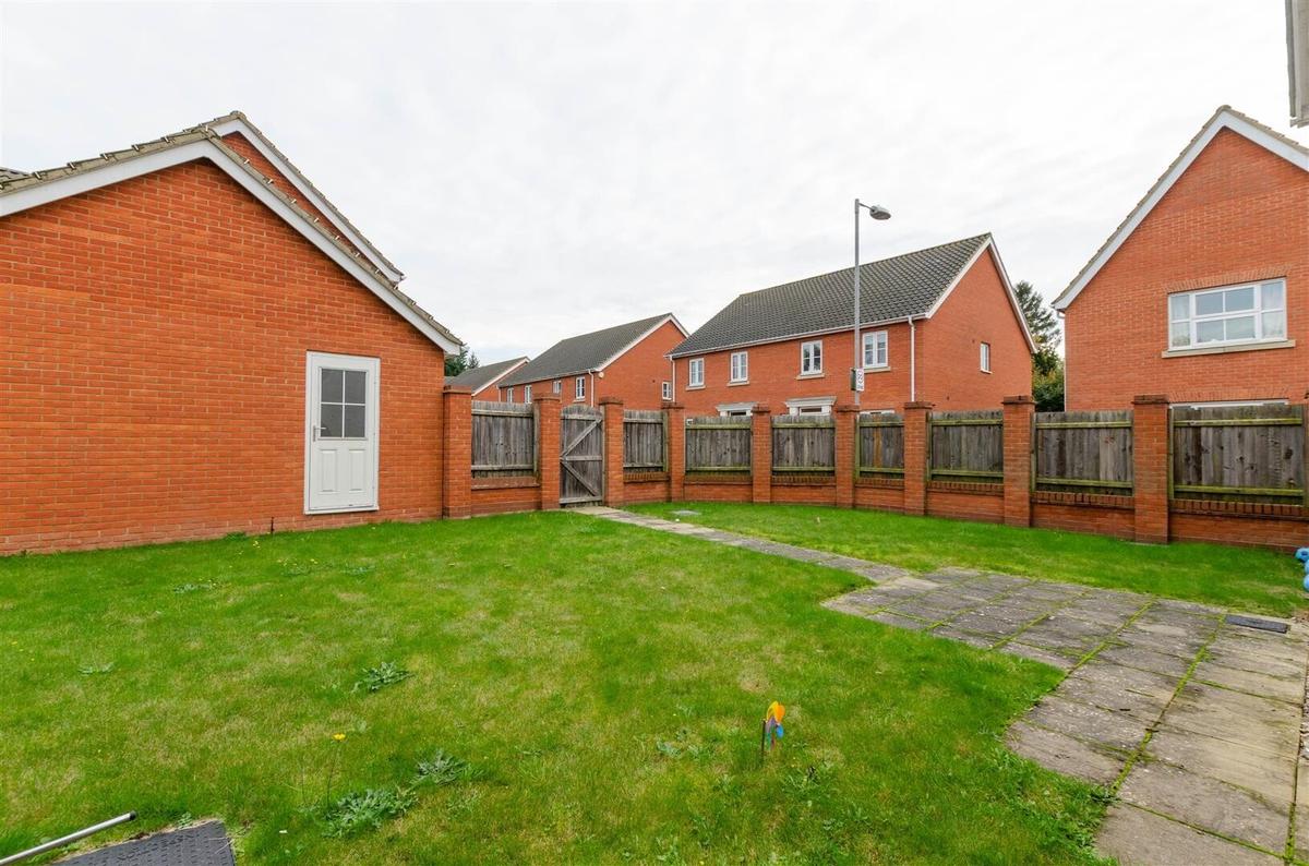 6 bedroom house for rent Earles Gardens, Norwich, NR4 7SH UniHomes