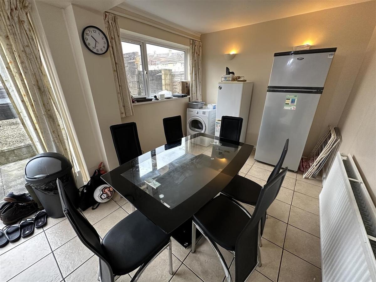 6 bedroom house for rent Hillcrest Drive, Bath, BA2 1HE UniHomes