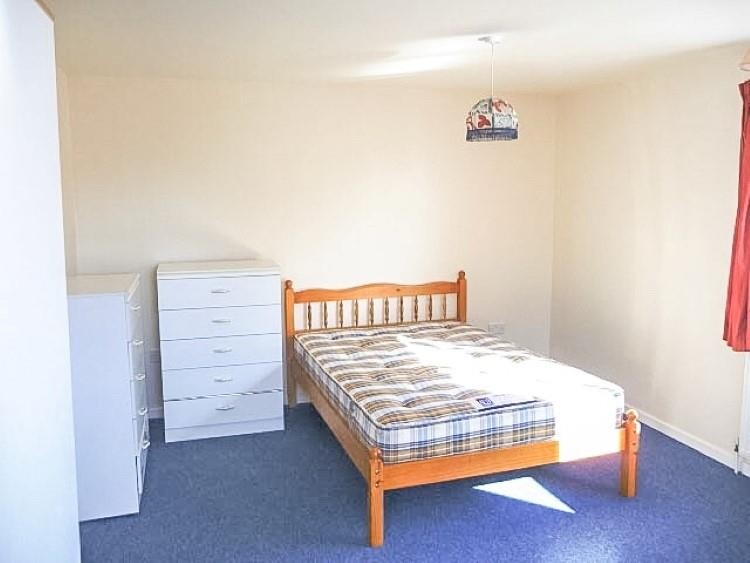 4 bedroom house for rent Lydgate Court, Sheffield, S10 5FJ UniHomes