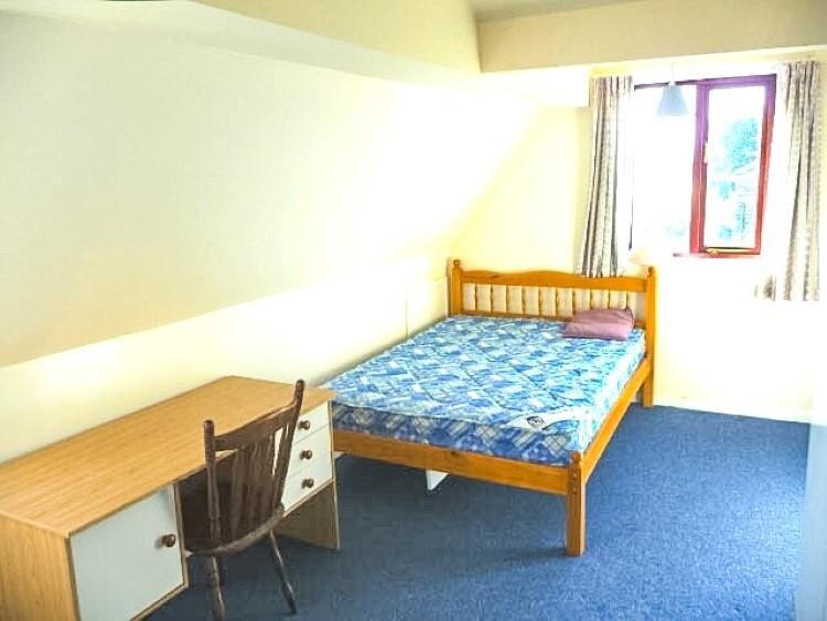 4 bedroom house for rent Lydgate Court, Sheffield, S10 5FJ UniHomes