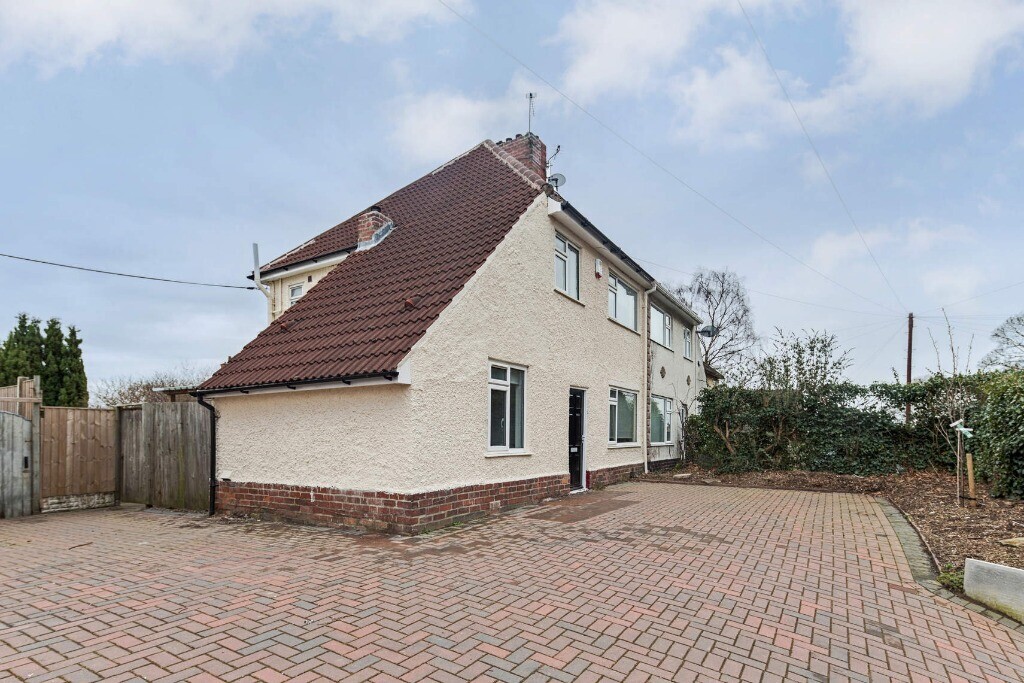 4 bedroom house for rent Wollaton Road Beeston, Nottingham, NG9 2PL