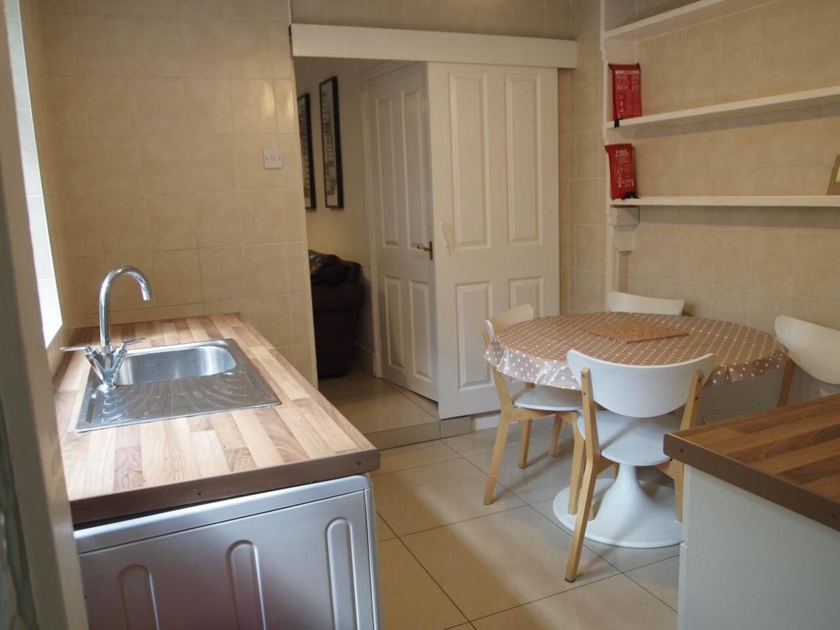 4 bedroom house for rent Cottrell Road, Cardiff, CF24 3EZ UniHomes