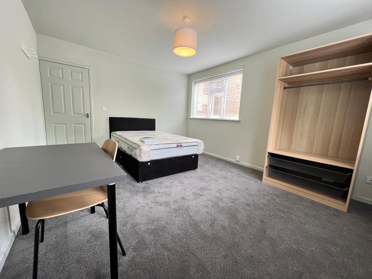 2 bedroom apartment for rent Sycamore Court, Nottingham, NG9 2FT UniHomes