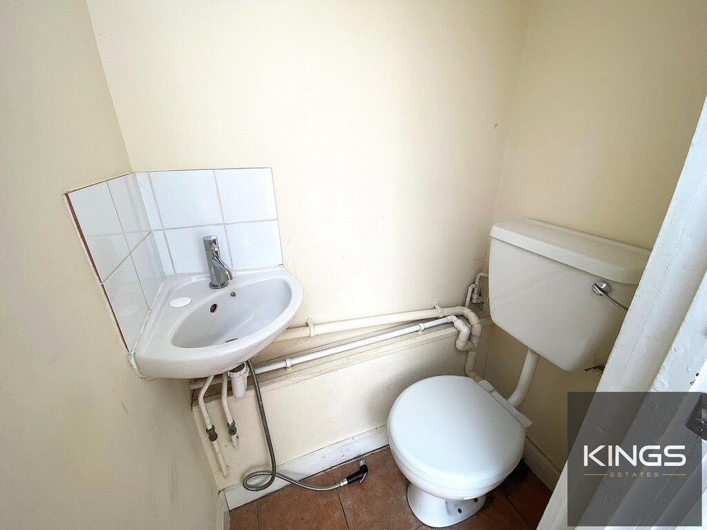 4 bedroom house for rent St Thomas Street, Portsmouth, PO1 2EZ UniHomes