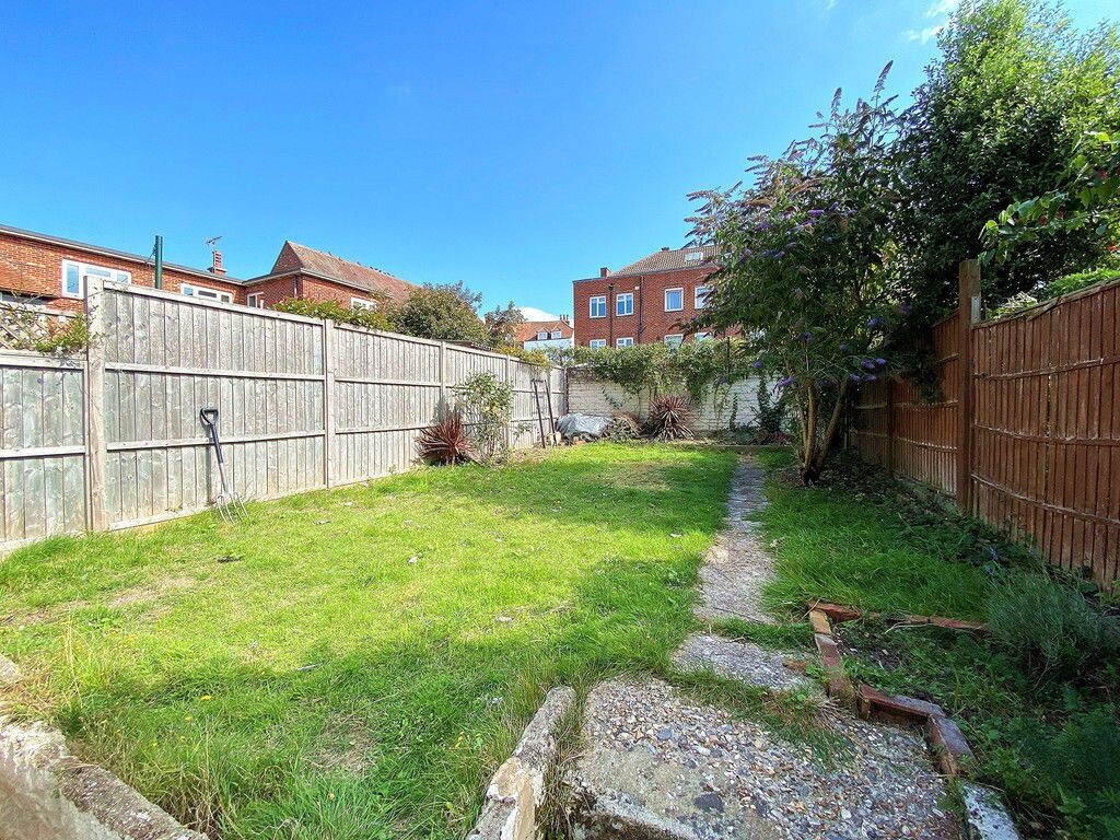 4 bedroom house for rent St Thomas Street, Portsmouth, PO1 2EZ UniHomes