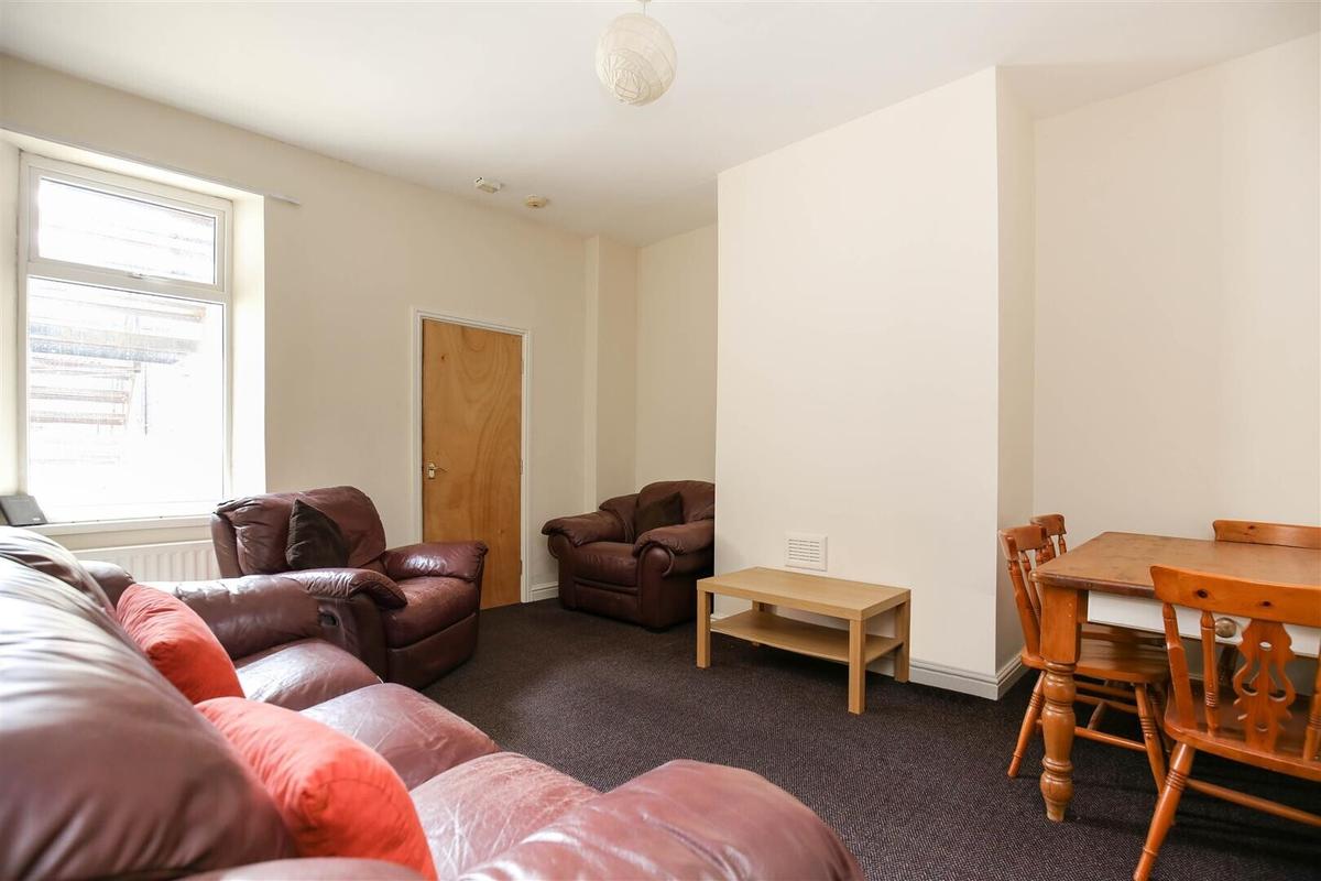 2 bedroom apartment for rent Kelvin Grove, Newcastle, NE2 1RL UniHomes