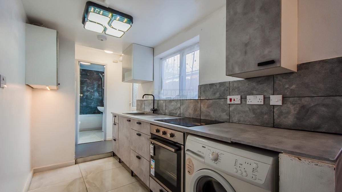 3 bedroom house on Gleave Road Selly Oak, Selly Oak, Birmingham