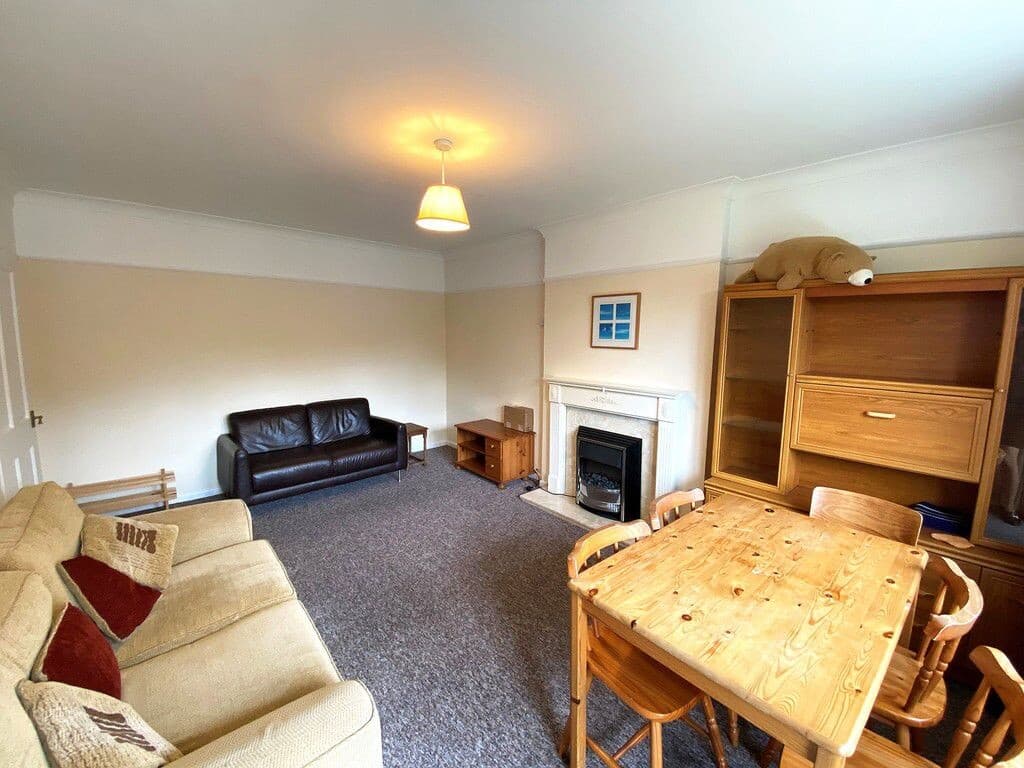 3 bedroom apartment for rent South Street, Portsmouth, PO5 4DP UniHomes