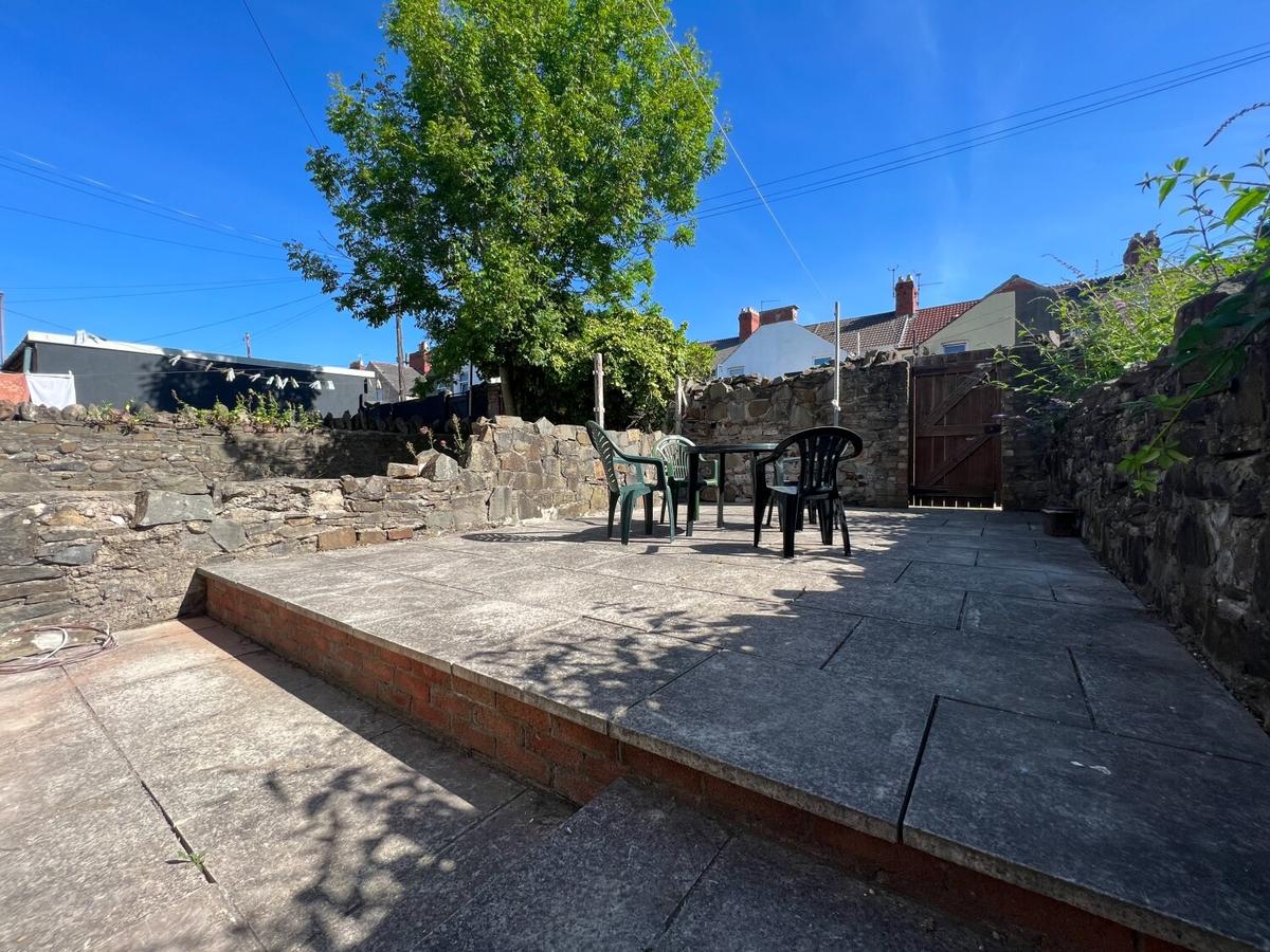 5 bedroom house for rent Lisvane Street, Cardiff, CF24 4LL UniHomes