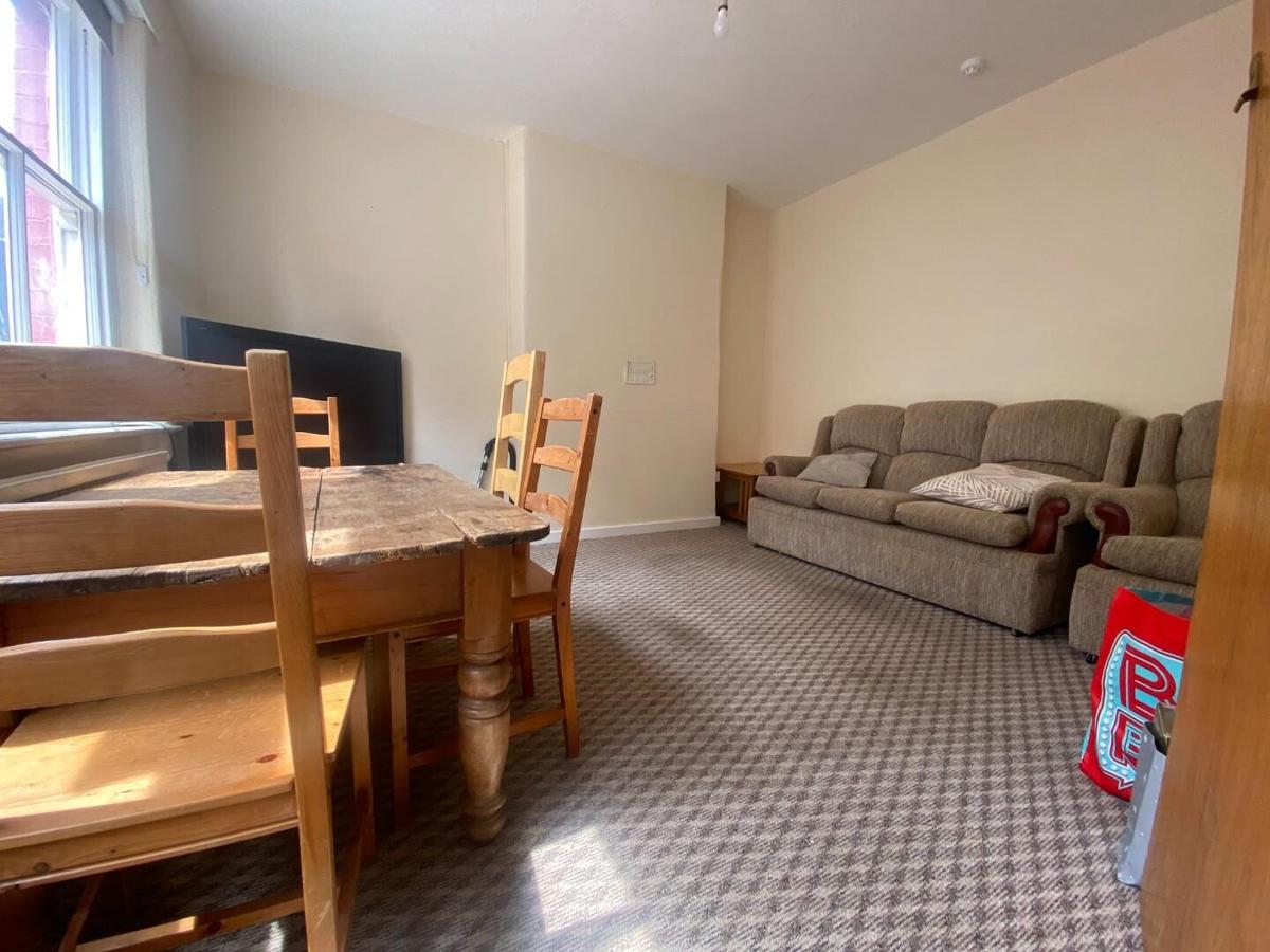 5 bedroom house for rent Northgate Street, Aberystwyth, SY23 2JS UniHomes