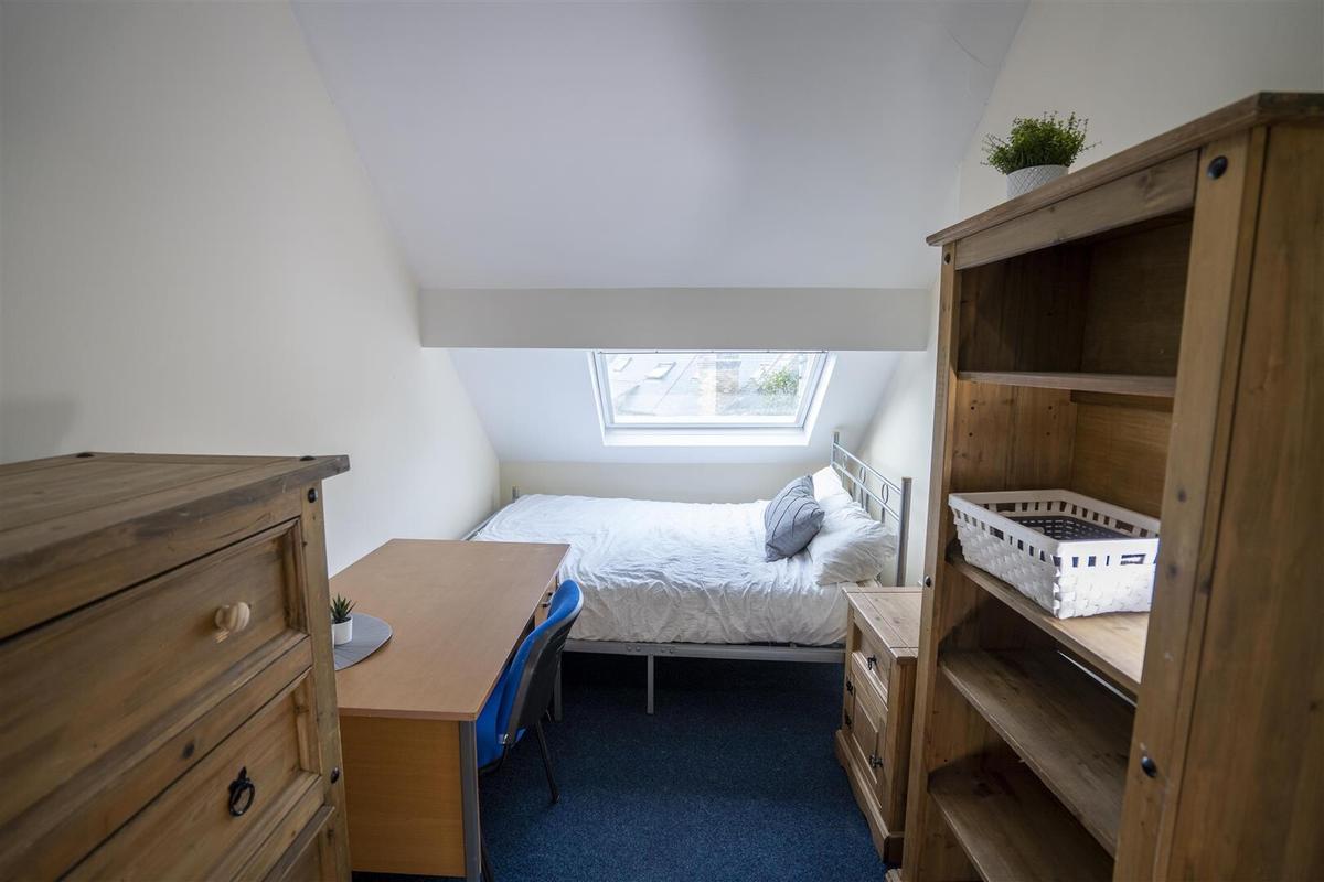 9 bedroom house for rent Rutland Park, Sheffield, S10 2PB UniHomes