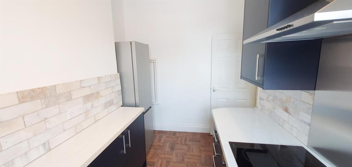 4 bedroom apartment for rent Glossop Road, Sheffield, S10 2QA UniHomes