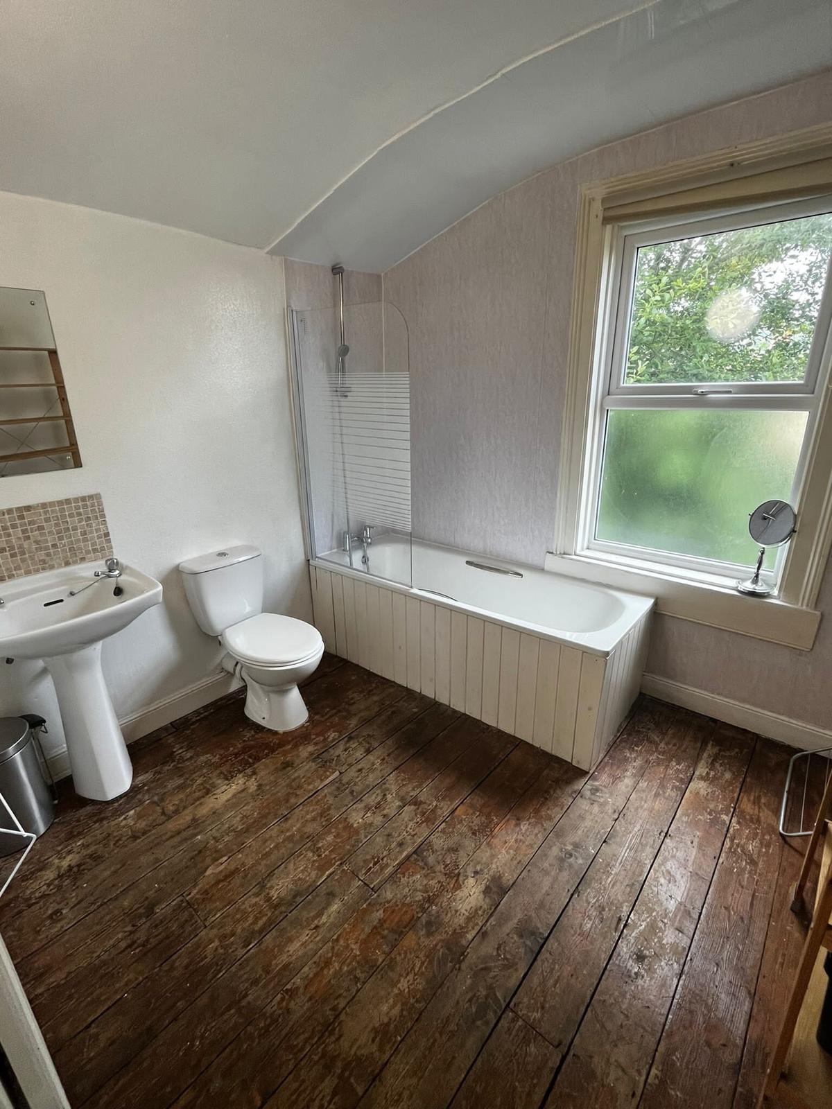 6 bedroom house for rent Caledonian Road, Bath, BA2 3RD UniHomes