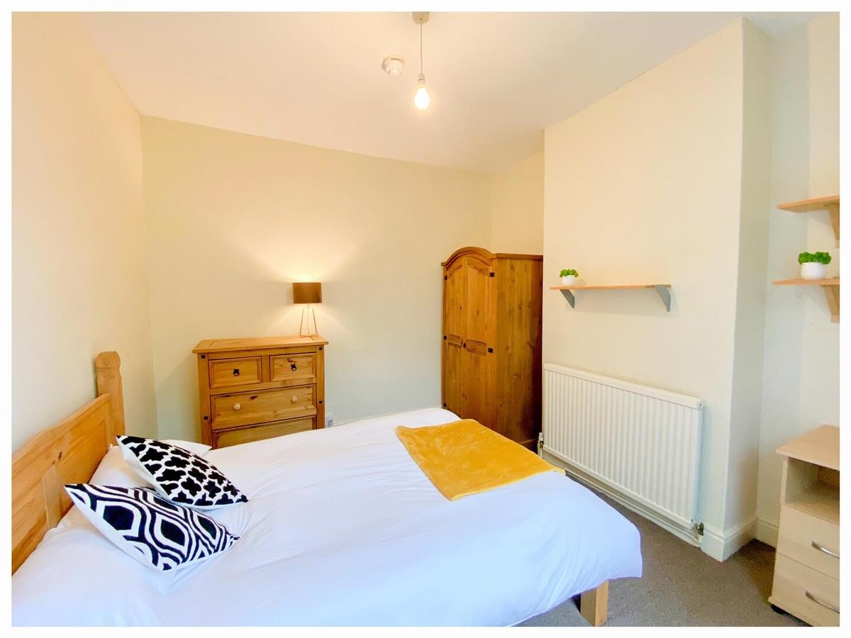 8 bedroom house for rent Hoole Road, Sheffield, S10 5BH UniHomes