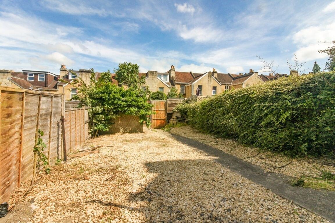 4 bedroom house for rent St Kildas Road, Bath, BA2 3QJ UniHomes