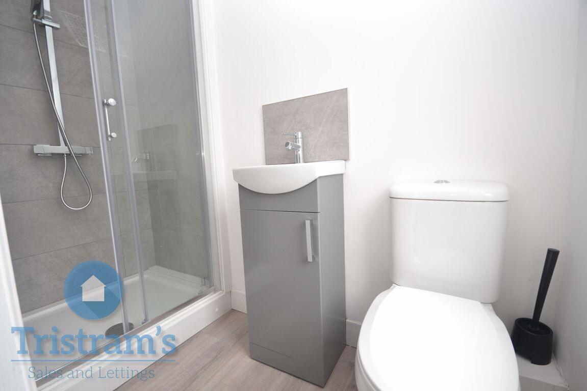 4 bedroom house for rent Bramcote Avenue, Nottingham, NG9 4DT UniHomes