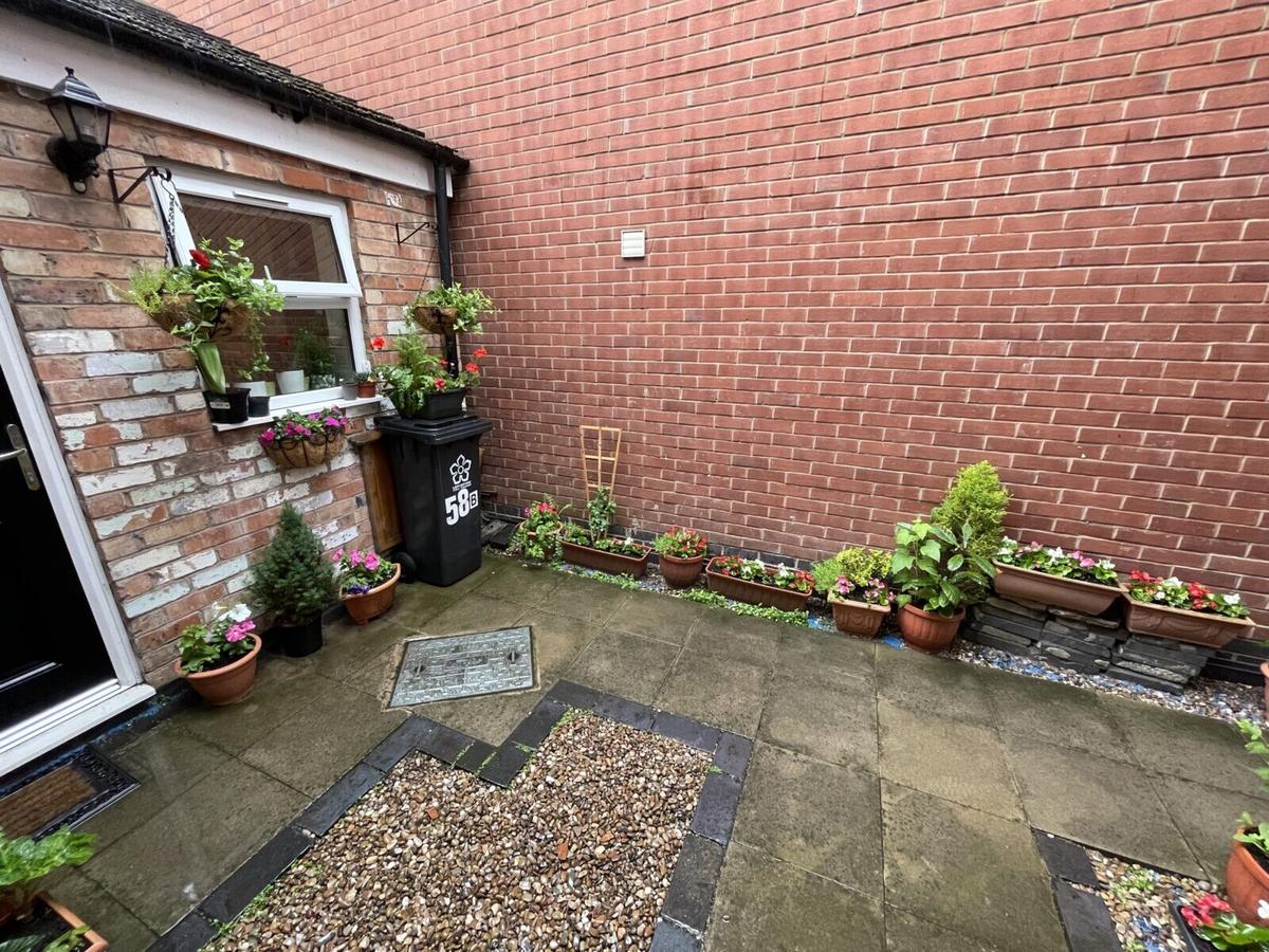 1 bedroom house for rent Tudor Road, Leicester, LE3 5HS UniHomes