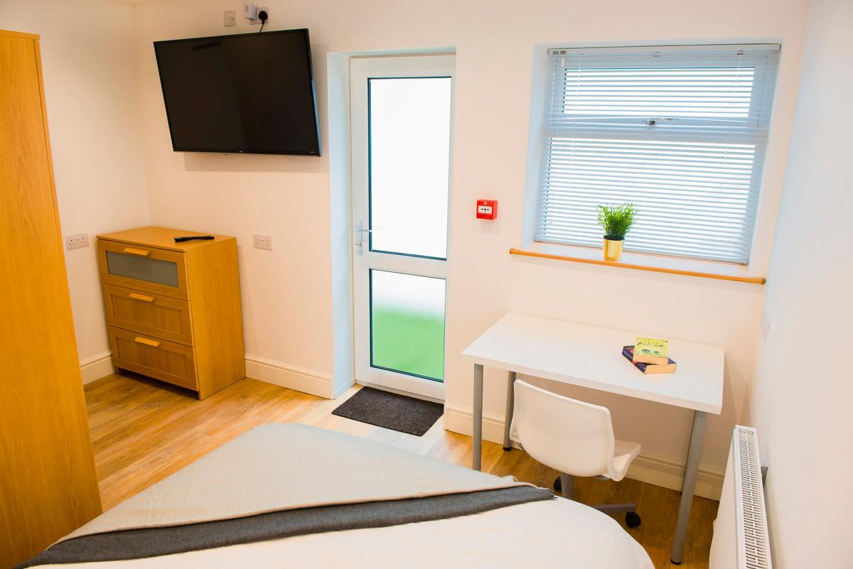 7 bedroom house for rent Bryn Road, Swansea, SA2 0AT UniHomes