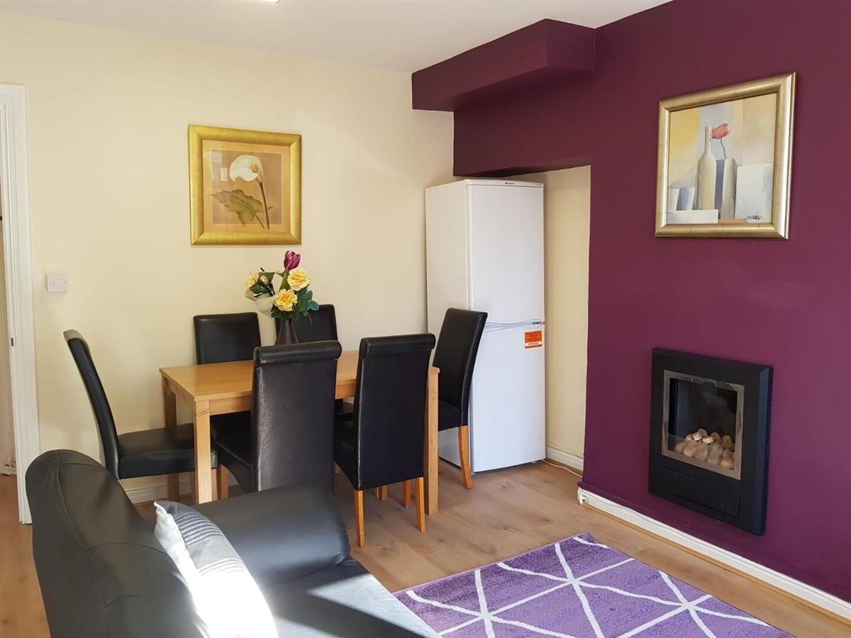 4 bedroom house for rent Quinton Road Birmingham, B17 0PG UniHomes