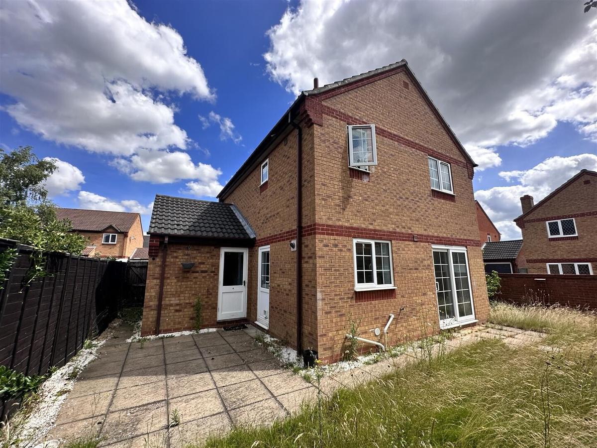 4 bedroom house for rent Buttercup Way, Norwich, NR5 9JQ UniHomes