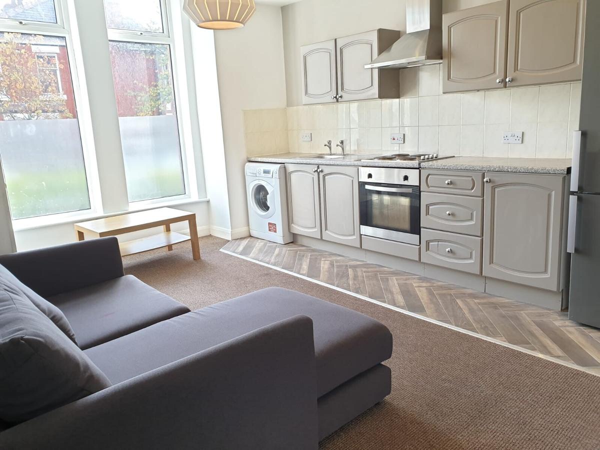 3 bedroom apartment for rent 2731 Anson Road Manchester Manchester